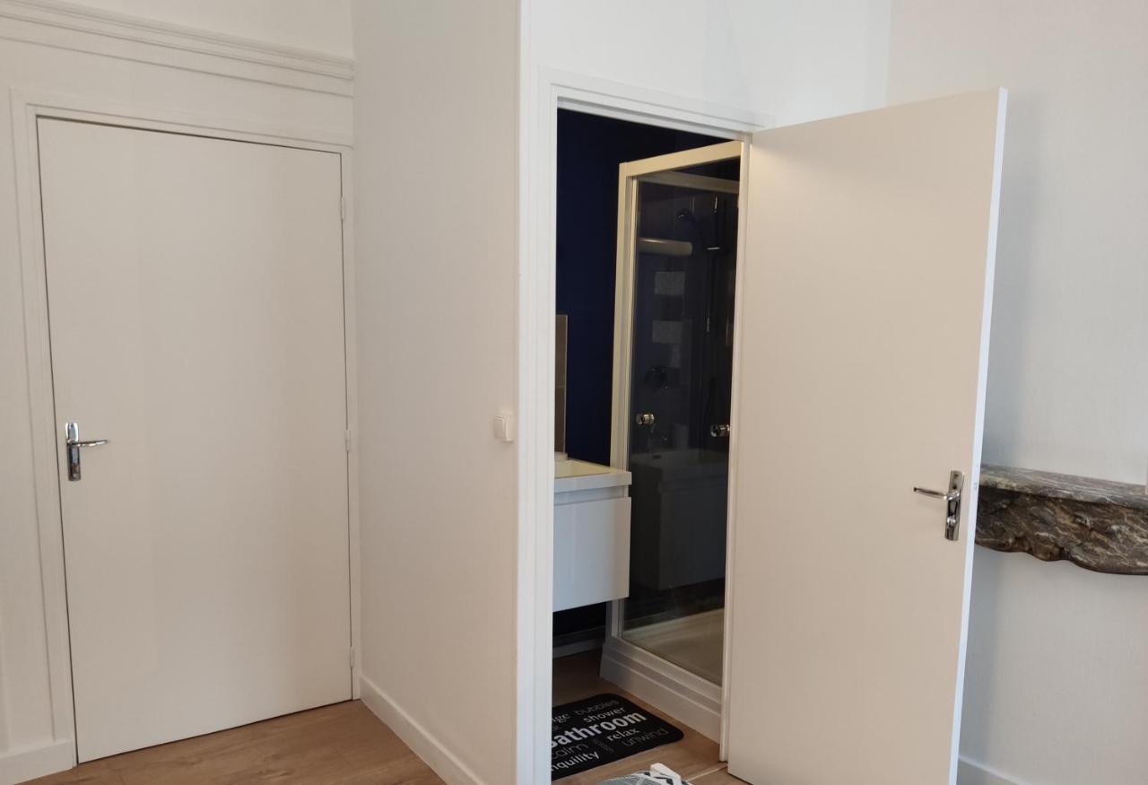 Residence Musee-Home - Centre Ville Βαλενσιέν Εξωτερικό φωτογραφία